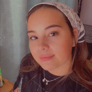 Meet your Posher, Sophia